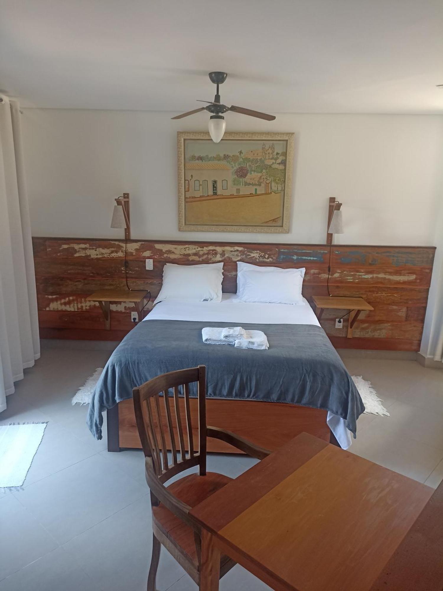 לינה וארוחת בוקר Cama E Cafe טיראדנטס חדר תמונה